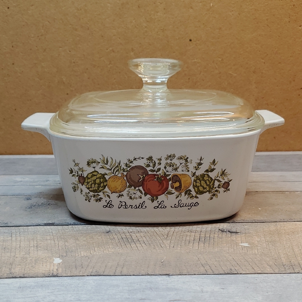 Corning Ware Spice Of Life 1.5 Quart Casserole Dish with Lid